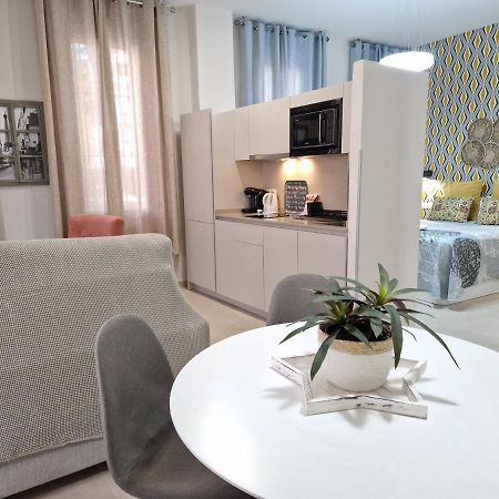Del Parque Flats Galatas Malaga Apartman Kültér fotó